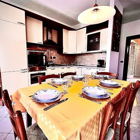 Welcome Traveller Charming Eva Apartment