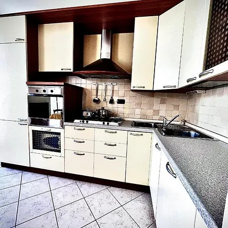 Welcome Traveller Charming Eva Apartment *
